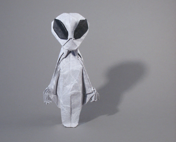 Origami Alien by Sasade Shinji folded by Gilad Aharoni