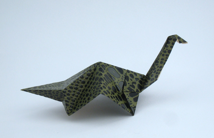 Origami Apatosaurus by Kunihiko Kasahara folded by Gilad Aharoni