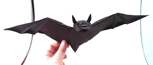 Origami Bat by Yoo Tae Yong folded by Gilad Aharoni