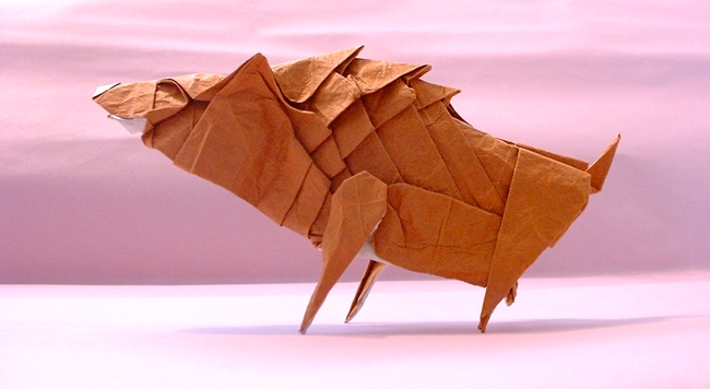 Origami Wild boar by Issei Yoshino folded by Gilad Aharoni