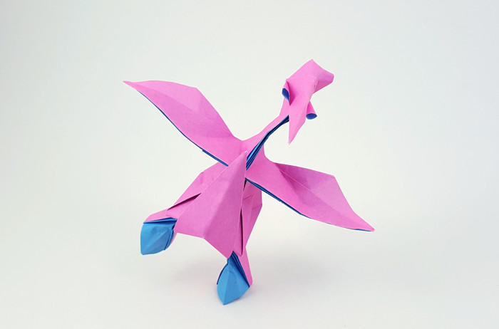 Origami Blue-footed booby by Kunsulu Jilkishiyeva folded by Gilad Aharoni