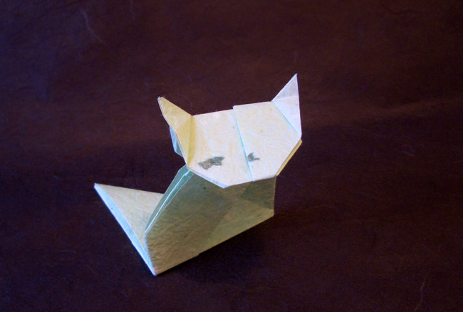 Origami Cat by Kunihiko Kasahara folded by Gilad Aharoni