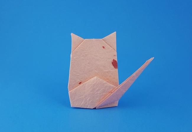 Origami Rear-view cat by Wayne Brown folded by Gilad Aharoni