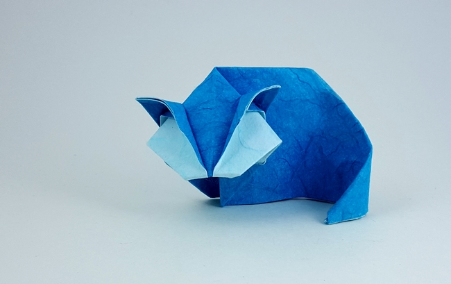 Origami Sleepy cat by Takai Hiroaki folded by Gilad Aharoni
