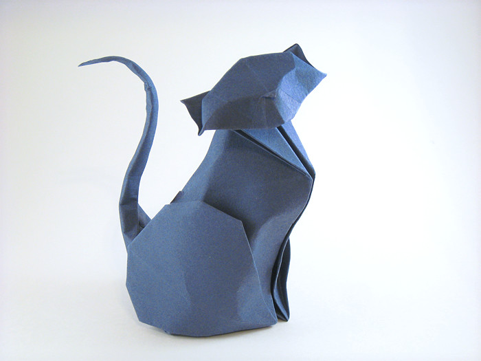 Origami Cat by Hoang Tien Quyet folded by Gilad Aharoni