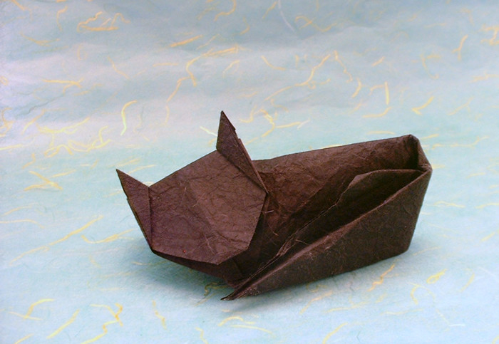 Origami Cat - sleeping by Jeremy Shafer folded by Gilad Aharoni