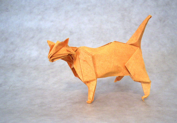 Origami Cat by Tanaka Masashi folded by Gilad Aharoni