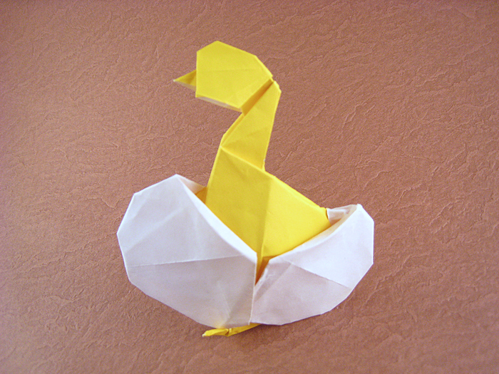 Origami Hatching chick by Neal Elias folded by Gilad Aharoni