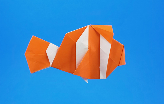Origami Clownfish by Marc Kirschenbaum folded by Gilad Aharoni