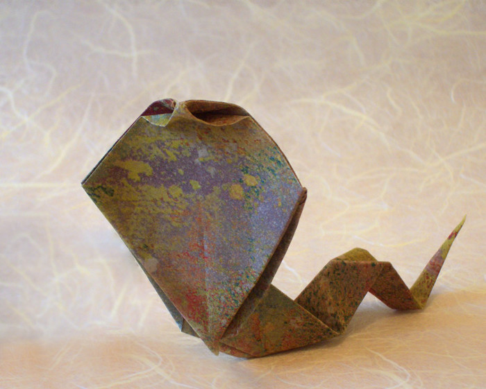 Origami Cobra by Kunihiko Kasahara folded by Gilad Aharoni