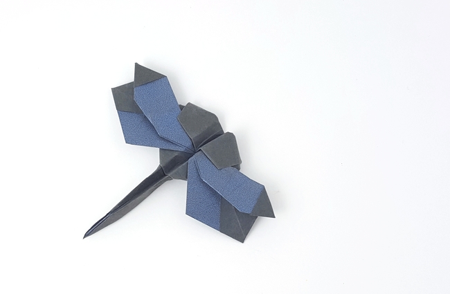 Origami Dragonfly by Yamada Katsuhisa folded by Gilad Aharoni