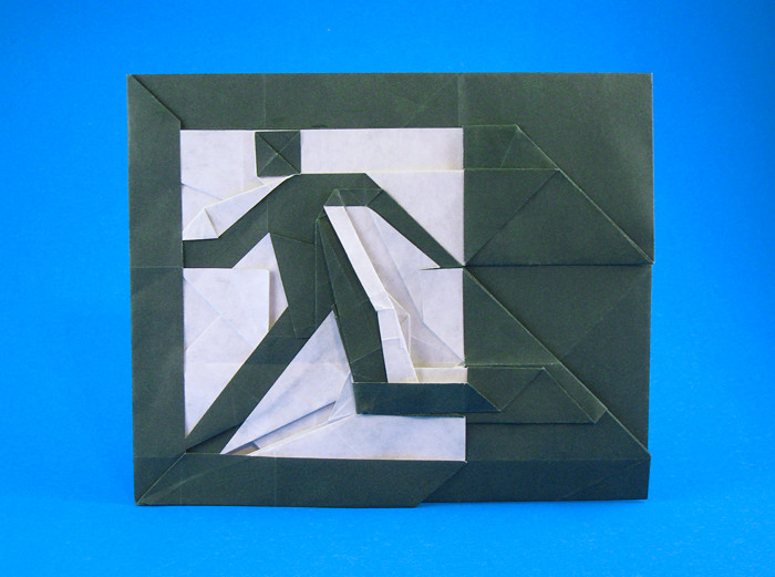 Origami Escape sign by Morisue Kei folded by Gilad Aharoni
