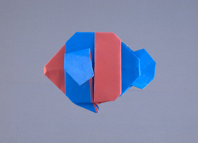 Origami Striped fish by Suzuki Mari folded by Gilad Aharoni