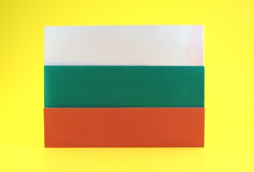 Origami Flag of Bulgaria by Gilad Aharoni folded by Gilad Aharoni