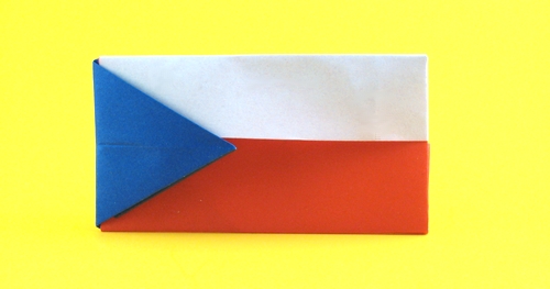 Origami Flag of Czech Republic by Gilad Aharoni folded by Gilad Aharoni