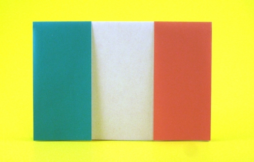 Origami Flag of Italy by Gilad Aharoni folded by Gilad Aharoni