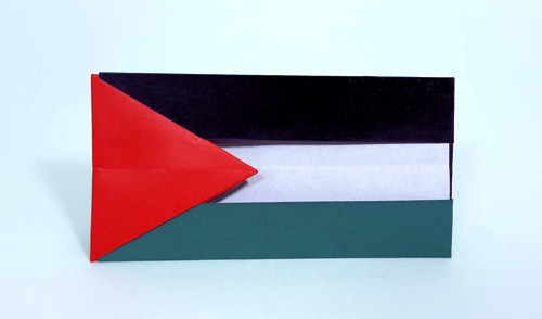 Origami Flag of Palestine by Gilad Aharoni folded by Gilad Aharoni