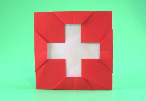 Origami Flag of Switzerland by Gilad Aharoni folded by Gilad Aharoni