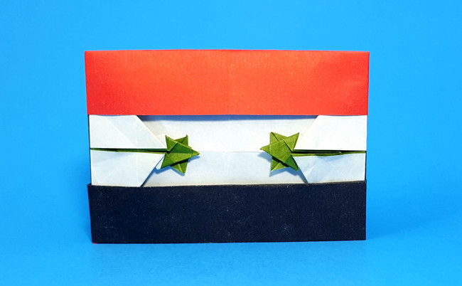 Origami Flag of Syria by Gilad Aharoni folded by Gilad Aharoni