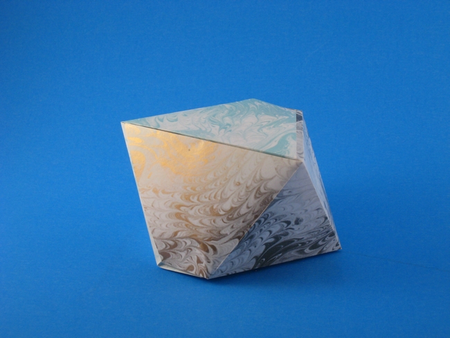 Origami Mirror image Mt. Fuji by Jun Maekawa folded by Gilad Aharoni
