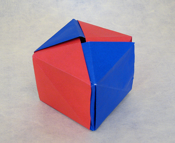 Origami Gift box by Jun Maekawa folded by Gilad Aharoni