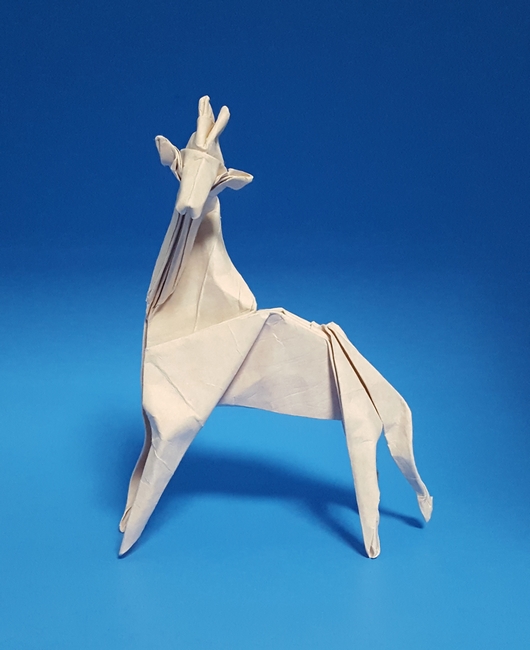 Origami Giraffe by Gohara Toshio folded by Gilad Aharoni