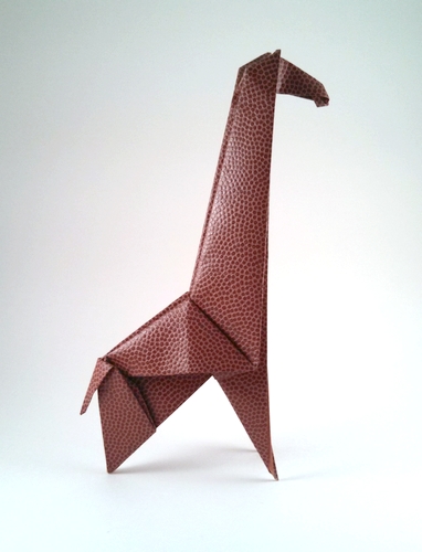 Origami Giraffe by Fumiaki Kawahata folded by Gilad Aharoni