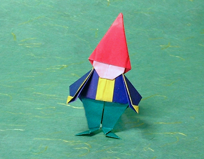 Origami Gnome by Fumiaki Kawahata folded by Gilad Aharoni