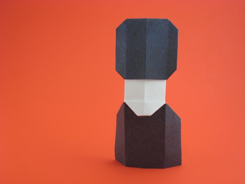 Origami Guardsman by David Petty folded by Gilad Aharoni