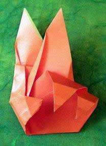 Origami Hands making sign-language by Kunihiko Kasahara folded by Gilad Aharoni