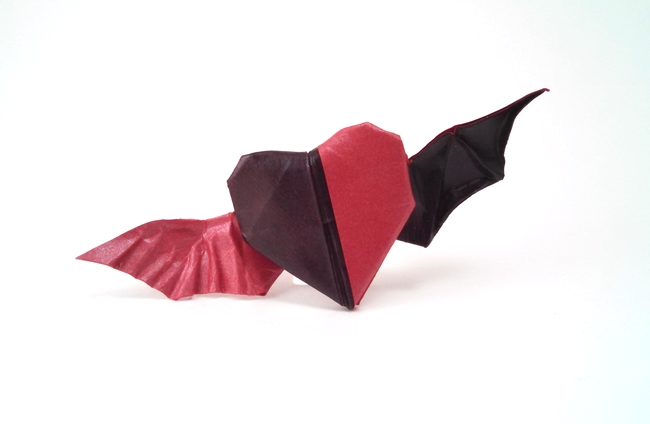 Origami Heart with wings by Ha Quy Bao folded by Gilad Aharoni