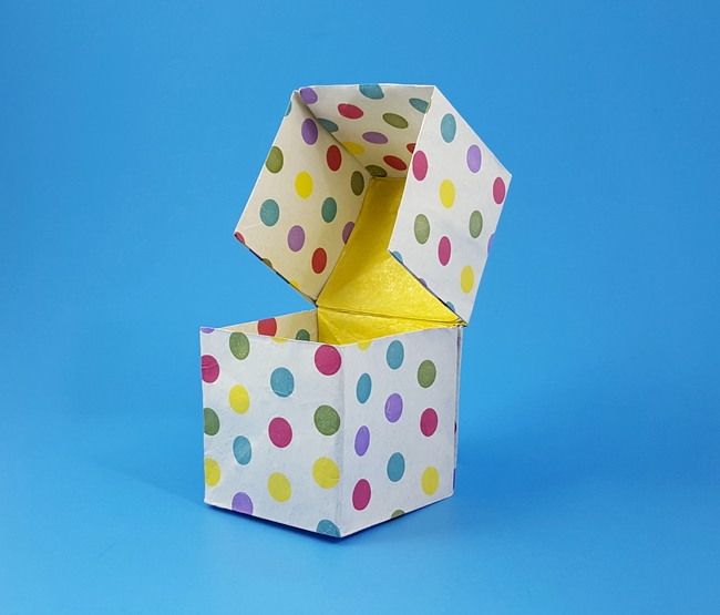 Origami Honeymoon Box by David Brill folded by Gilad Aharoni