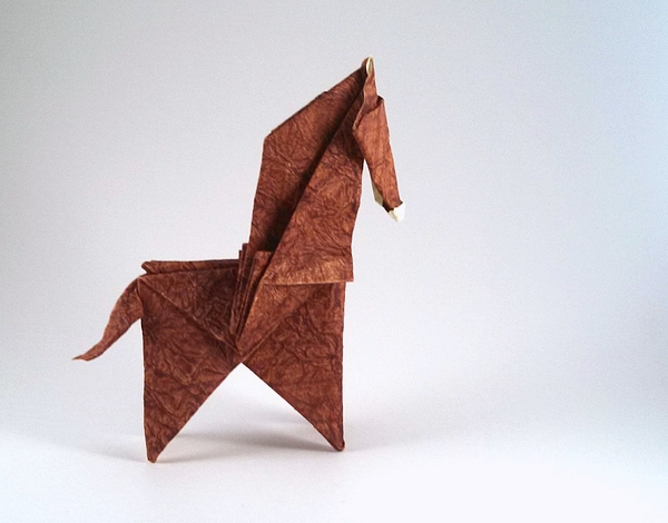 Origami Horse by Seo Won Seon (Redpaper) folded by Gilad Aharoni