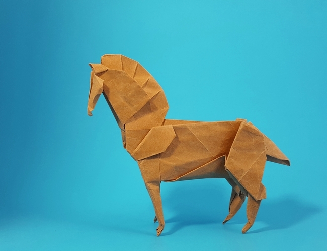 Origami Horse by Issei Yoshino folded by Gilad Aharoni