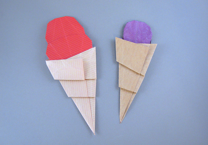 Origami Single-scoop ice-cream cone by Peter Engel folded by Gilad Aharoni