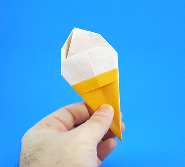 Origami Soft ice cream by Yamada Katsuhisa folded by Gilad Aharoni