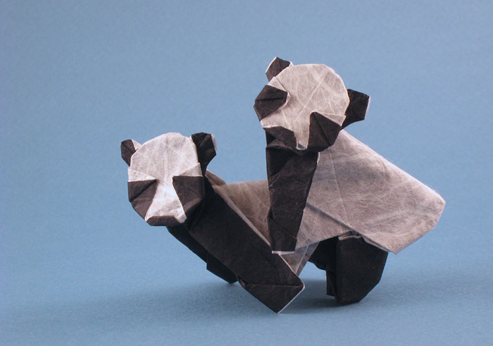 Origami Pandas - Twins by Yamada Katsuhisa folded by Gilad Aharoni