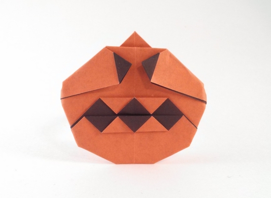 Origami Jack-o'-lantern by Nick Robinson folded by Gilad Aharoni