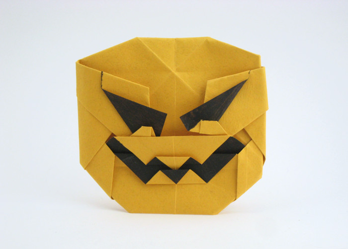 Origami Jack-O-lantern by Roman Diaz folded by Gilad Aharoni