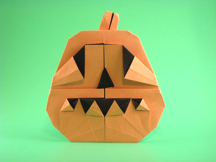 Origami Jack-o'-lantern by Marc Kirschenbaum folded by Gilad Aharoni