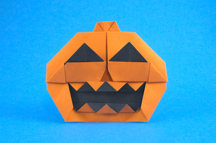 Origami Jack-o'-lantern by Jun Maekawa folded by Gilad Aharoni
