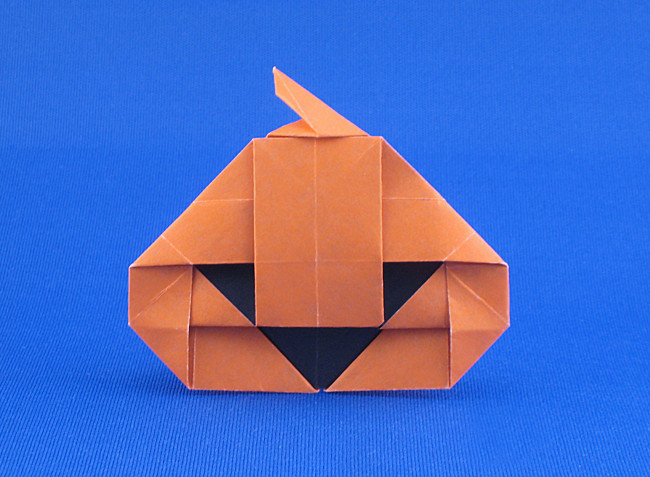 Origami Jack-o'-lantern by Eiji Tsuchito folded by Gilad Aharoni