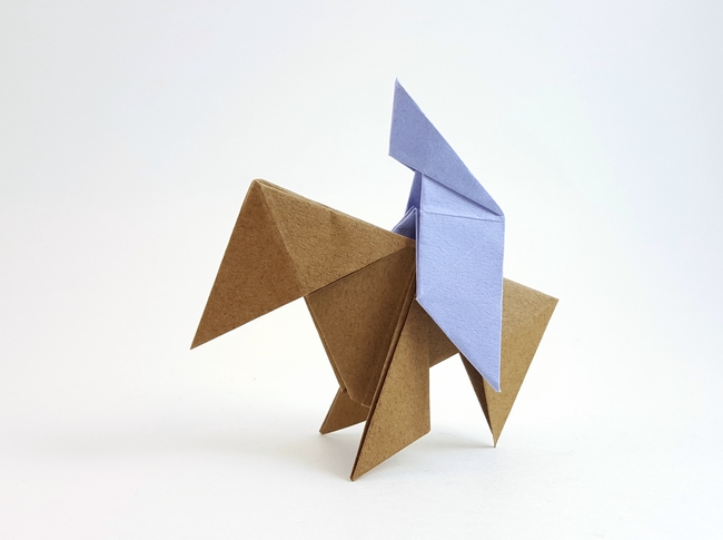 Origami Horse by Traditional folded by Gilad Aharoni