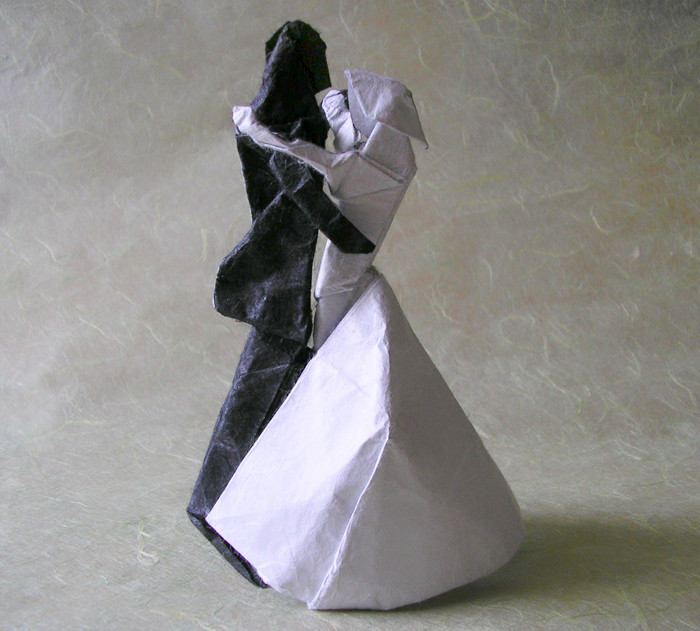 Origami The Last Waltz by Neal Elias folded by Gilad Aharoni
