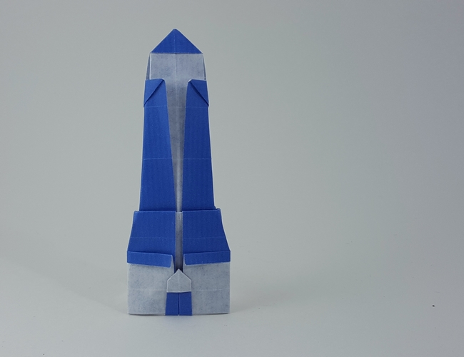 Origami Lighthouse by Stefan Delecat folded by Gilad Aharoni