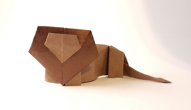 Origami Lion by Nick Robinson folded by Gilad Aharoni