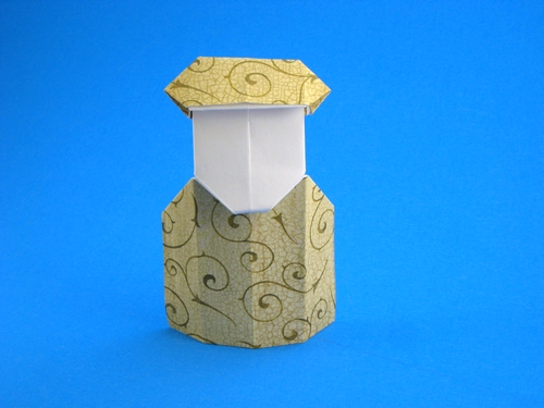 Origami Matador by David Petty folded by Gilad Aharoni