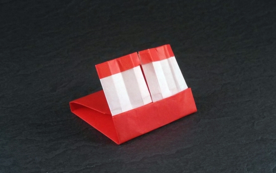 Origami Book of matches by Laurie Bisman folded by Gilad Aharoni