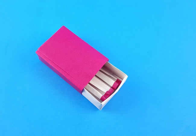 Origami Matchbox (with matches) by David Brill folded by Gilad Aharoni