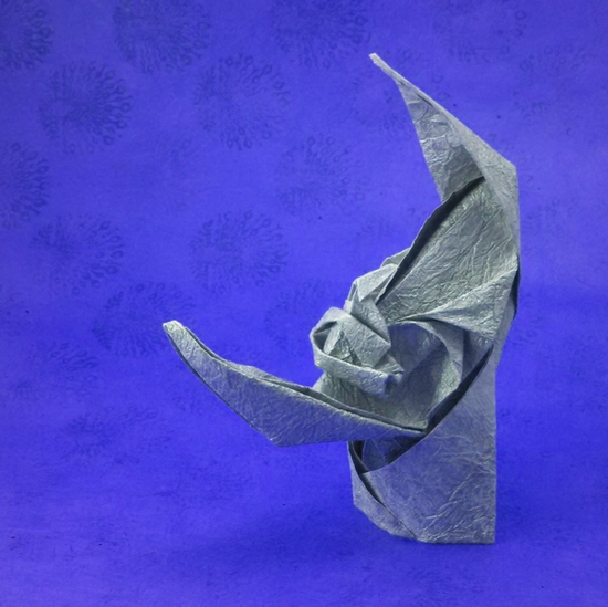 Origami Moon face by Kawai Toyoaki folded by Gilad Aharoni